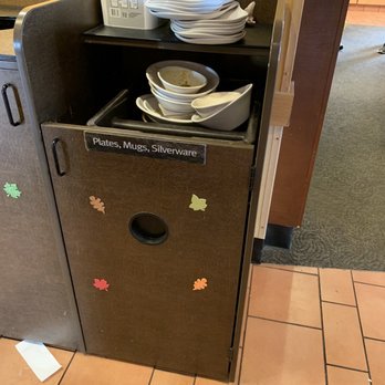 Panera Bread - Plate return area - Sandwiches Near Me - Newport News, Virginia