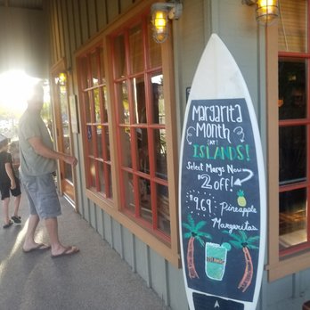 Islands Restaurant - Entrance - Burgers Near Me - Vista, California Islands Restaurant - Entrance - Burgers Near Me - Vista, California