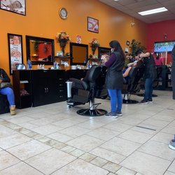 Alka Beauty Salon - Beauty Saturday