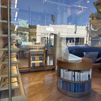 Warby Parker Silver Lake - Pretty store - Optometrists Near Me - Los Angeles, California Warby Parker Silver Lake - Pretty store - Optometrists Near Me - Los Angeles, California
