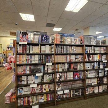 Barnes & Noble - Bookstores Near Me - Tigard, Oregon