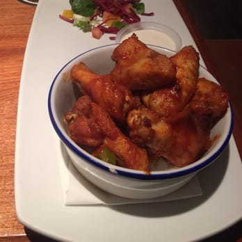 The Woodworkers - Buffalo wings - Beer Bar Near Me - Belfast, BFS