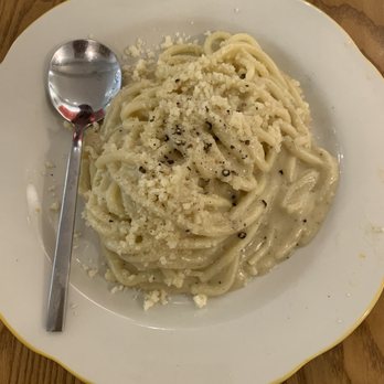 Tortello - Cacio e pepe - Pasta Shops Near Me - Chicago, Illinois Tortello - Cacio e pepe - Pasta Shops Near Me - Chicago, Illinois
