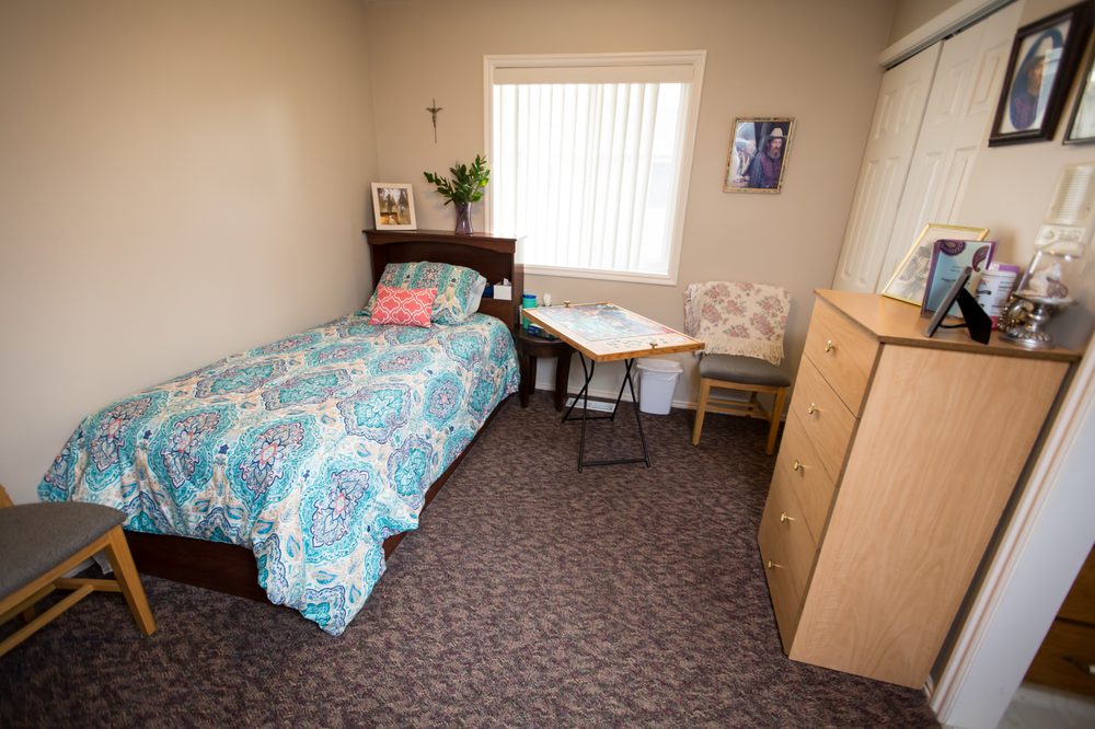 LILY AND SYRINGA ASSISTED LIVING 11 Photos 840 1st St, Idaho Falls