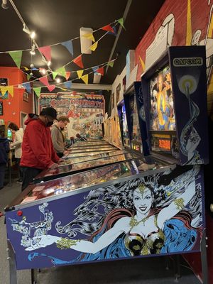 Pacific Pinball Museum by null