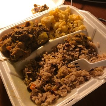 Clive's Cafe - I got the curry chicken and the jerk Alfredo - Caribbean Near Me - Miami, Florida