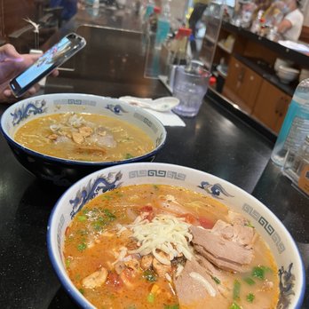 Ramen Nakamura - Tomato Ramen Hakata Tonkotsu Ramen - Ramen Near Me - Honolulu, Hawaii Ramen Nakamura - Tomato Ramen Hakata Tonkotsu Ramen - Ramen Near Me - Honolulu, Hawaii