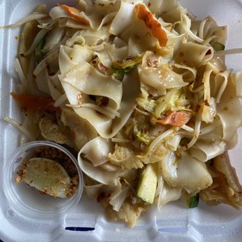 Lime Vietnamese Restaurant - Pad thai - Vietnamese Near Me - Albuquerque, New Mexico