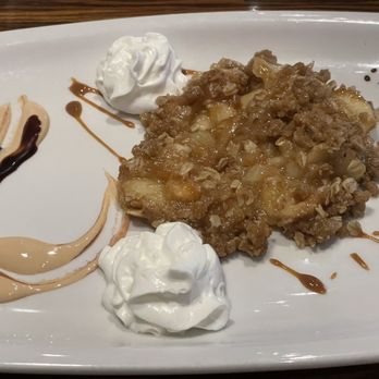 Madisons Restaurant and Bar - Apple crumble - Bars Near Me - Halton Hills, Ontario Madisons Restaurant and Bar - Apple crumble - Bars Near Me - Halton Hills, Ontario