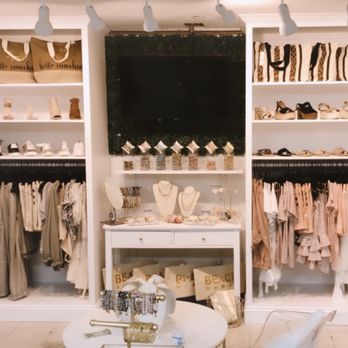 All About Me - Women's Clothing Near Me - Chalmette, Louisiana