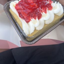 Strawberry shortcake Strawberry shortcake