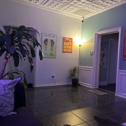 Supreme Foot Massage - Beautiful environment and attentive and meticulous service.