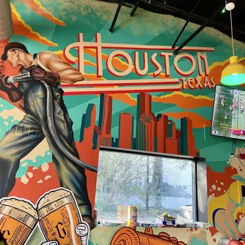Gristworkz - Awesome mural - Brewpubs Near Me - Houston, Texas
