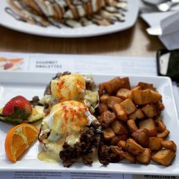 Angus Benedict / Angus Benedict