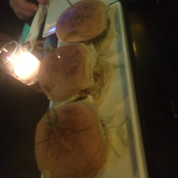 Blue Haven - Good Kobe sliders - Sports Bars Near Me - New York, New York