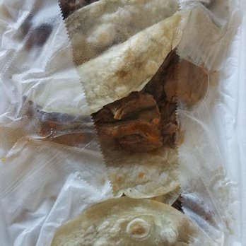 Los Compas Tacos y Carnitas - Three tacos to go - Tacos Near Me - Tucson, Arizona