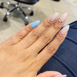 The Nail Essence