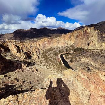 Smith Rock State Park - From the top of misery ridge - Parks Near Me - Terrebonne, Oregon