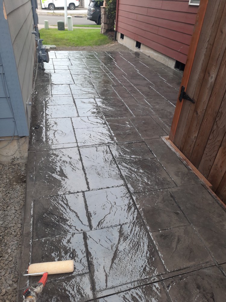 Slide of Helikson And Sons