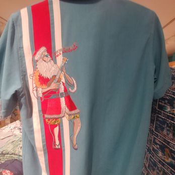 Tori Richard - D' Special once a year Tori Richard santa aloha shirt 2019 - Men's Clothing Near Me - Honolulu, Hawaii Tori Richard - D' Special once a year Tori Richard santa aloha shirt 2019 - Men's Clothing Near Me - Honolulu, Hawaii