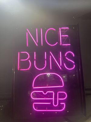 BunSlut (Food Truck) by null