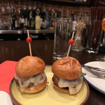 La Marcha Tapas Bar - Hamburguesas Morunas - Spanish Near Me - Berkeley, California