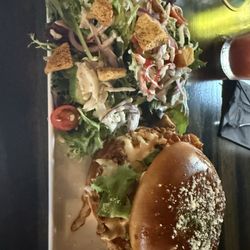 Chicken sandwich with side salad ( you can also get fries)