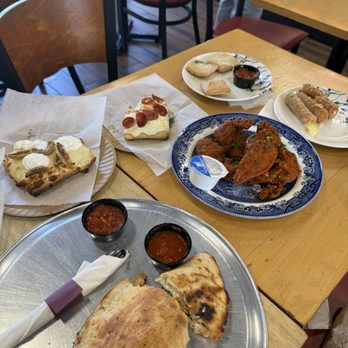 Vinny’s Pasta kitchen - More options. They have gluten free calzones too - Gluten-Free Near Me - New York, New York Vinny’s Pasta kitchen - More options. They have gluten free calzones too - Gluten-Free Near Me - New York, New York