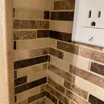 Red Eagle Flooring - Look at this attention to matching the corners. - Flooring Near Me