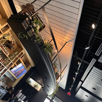 City Pork Perkins - Love the bar area! - Breakfast & Brunch Near Me - Baton Rouge, Louisiana