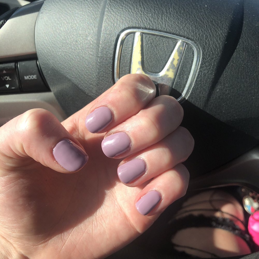 Hollywood Nails - Nail Salons Near Me - Reno, Nevada Hollywood Nails - Nail Salons Near Me - Reno, Nevada