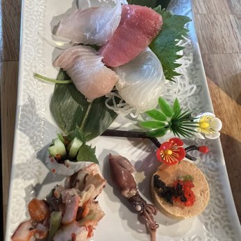 Momo Sushi - Sushi Bars Near Me - Riverside, California Momo Sushi - Sushi Bars Near Me - Riverside, California