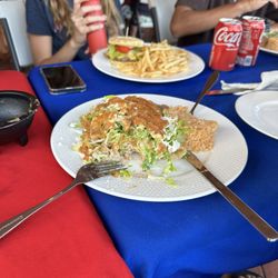 La Marina - Floutas and kids burger