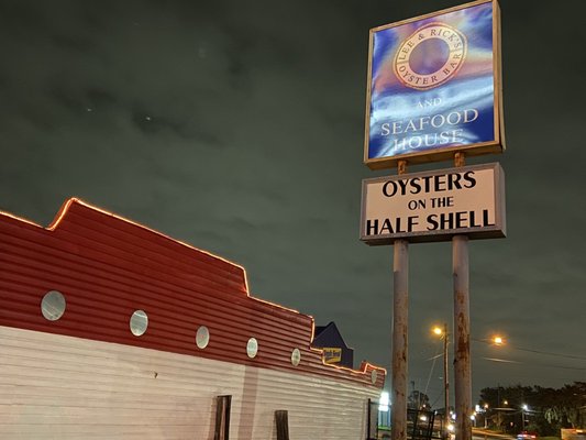 Lee & Rick's Oyster Bar by null