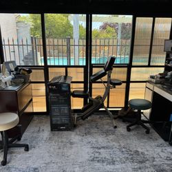 Iggy One Therapy Massage Center - Sunroom