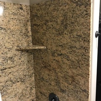 Cable Mountain Lodge - Shower area - Hotels Near Me - Springdale, Utah