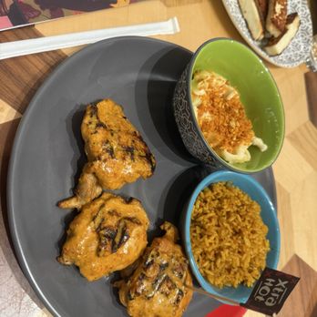 Nando's Peri-Peri - 3 chicken thighs xtra hot, with 2 side Mac cheeses, peri rice. Lavender cocktail! - Portuguese Near Me - Washington, DC, District of Columbia Nando's Peri-Peri - 3 chicken thighs xtra hot, with 2 side Mac cheeses, peri rice. Lavender cocktail! - Portuguese Near Me - Washington, DC, District of Columbia