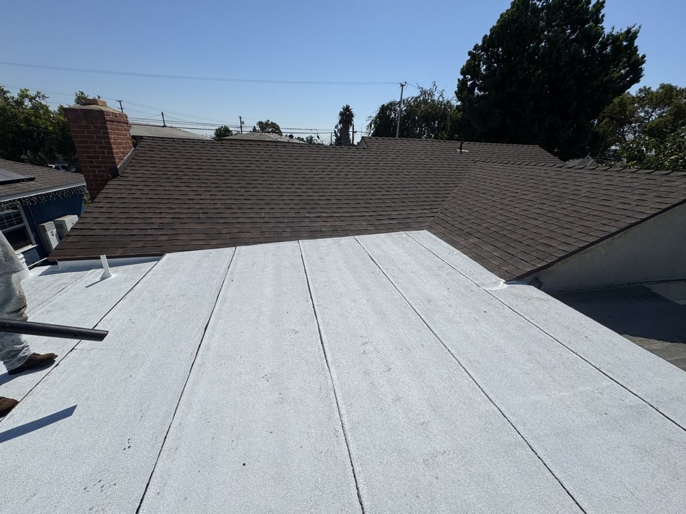 Slide of Felixco Roof & Gutters