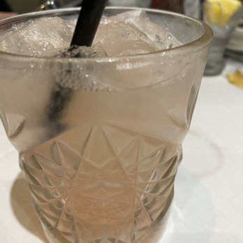 Cantina Laredo - Grapefruit Siesta Paloma - Mexican Near Me - Jacksonville, Florida