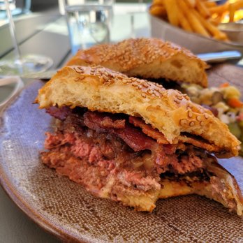 Compline Restaurant - Hamburger is perfectly cooked to a medium temperature. - Wine Bars Near Me - Napa, California