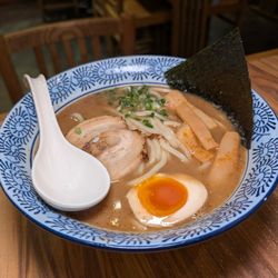 大門拉麵 - Daimon ramen ($10.89 USD)