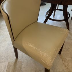 A Perfect Touch Furniture Repair and Restoration - Leatherette peeling.
Would like Real leather in
Similar color.
