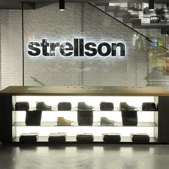 Strellson - Men's Clothing Near Me - Dusseldorf, NW