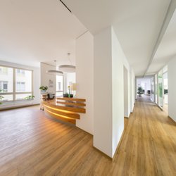 Dörfer Kieferorthopädie - Empfang - Dörfer Kieferorthopädie Potsdam Zentrum