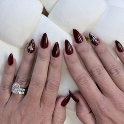 Beauty Secrets Nails And Spa - Christmas nails design