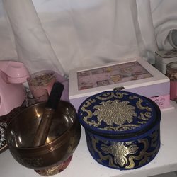 RTW Unique Boutique