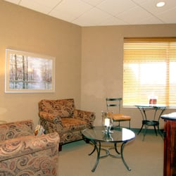 Design 1 Salon Spa - Plainfield - Spa Waiting Area