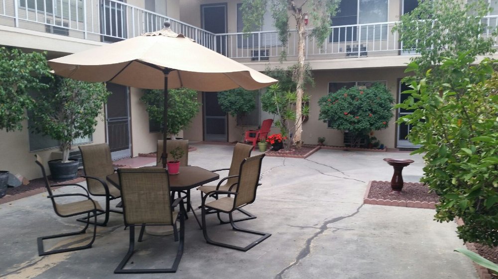 WINONA TOWERS APARTMENTS 4544 Winona Ave, San Diego, CA Yelp