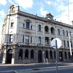 The Auburn Hotel - Exterior