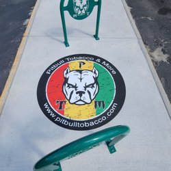 Pitbull Tobacco & More - Pitbull Tobacco bicycle parking